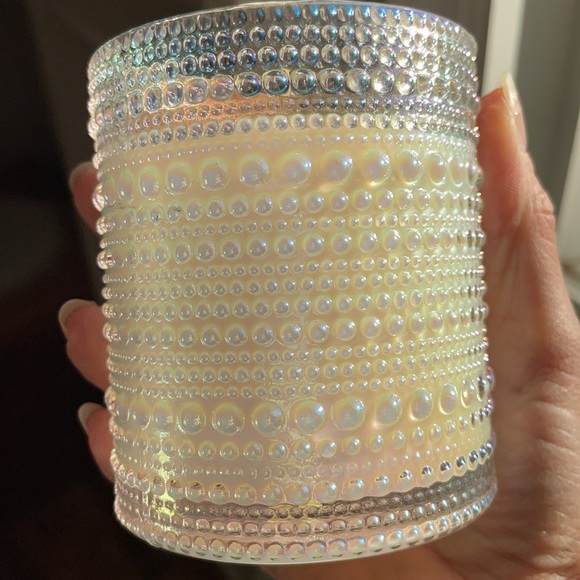 Naeem Khan Rose soy candle - Picture 7 of 10